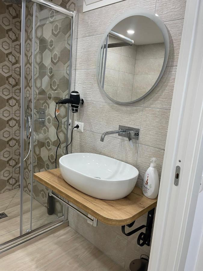 Metro Stazione-museo 500 M-appartamento Ed Elegante Dimora De Curtis Appartement *