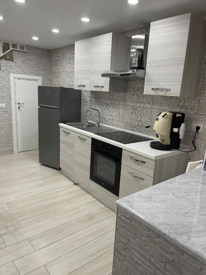 Appartement Metro Stazione-museo 500 M-appartamento Ed Elegante Dimora De Curtis Naples