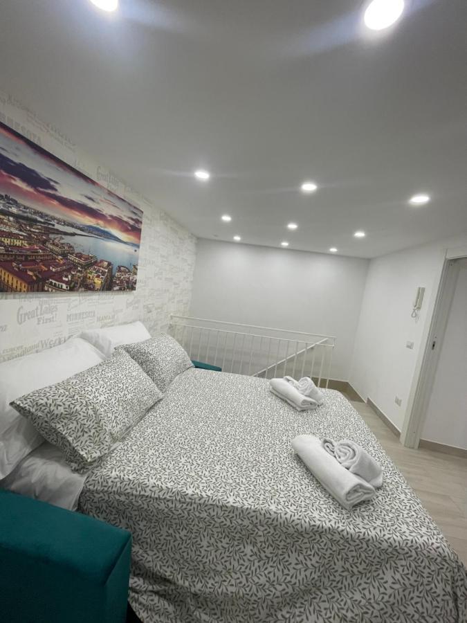 Metro Stazione-museo 500 M-appartamento Ed Elegante Dimora De Curtis Appartement Naples